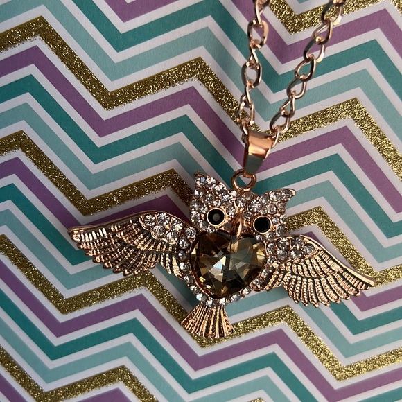 Owl Necklace Pendant Chain 15.5" (lenght) approx. - Picture 8 of 12